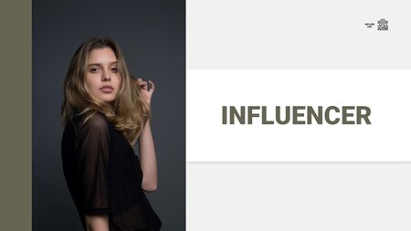 Online-Influencer Google Präsentationen-Vorlage zum Herunterladen